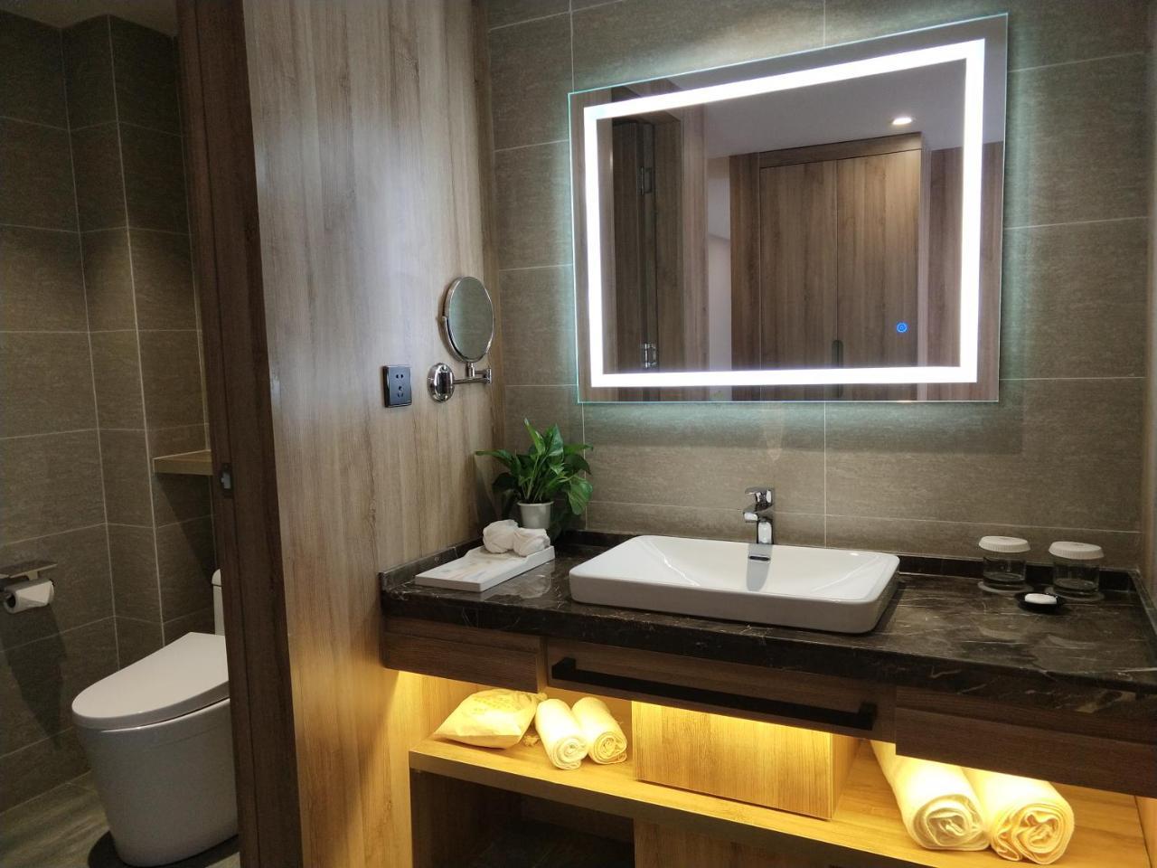 Jinjiang Metropolo Hotel Nanjing Jiangjun Dadao Hehai University Branch Dış mekan fotoğraf