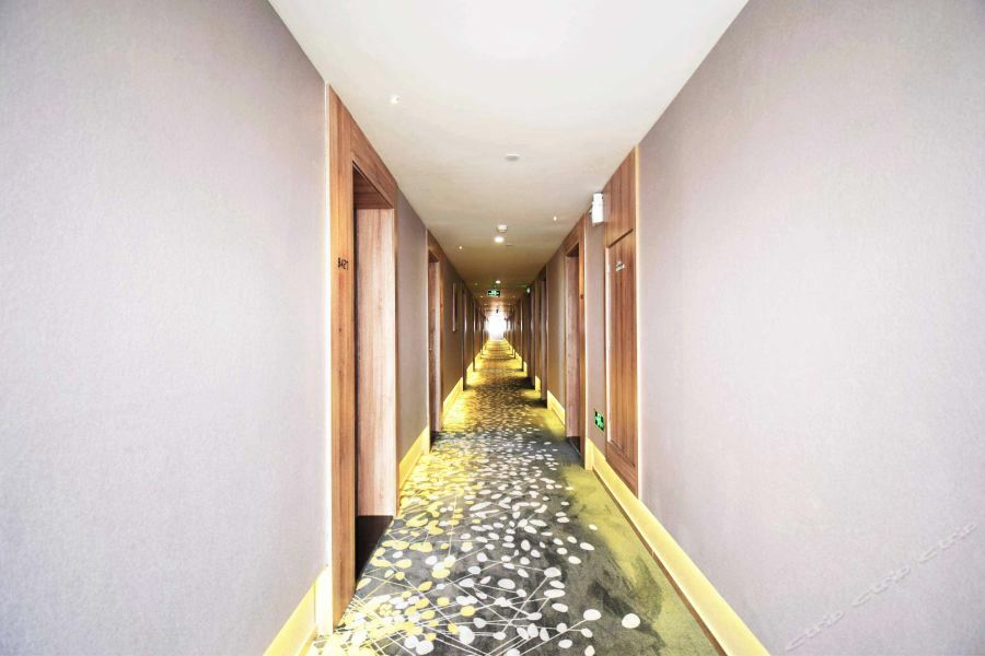 Jinjiang Metropolo Hotel Nanjing Jiangjun Dadao Hehai University Branch Dış mekan fotoğraf